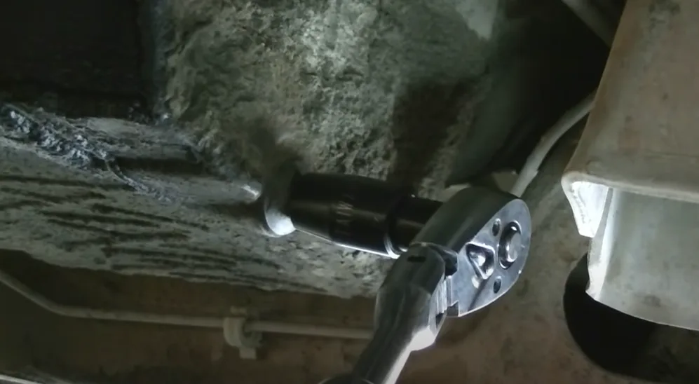 pipe wrench for bolt removal